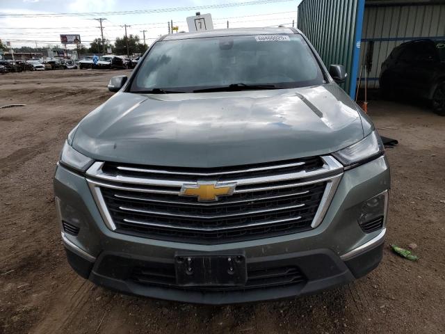 1GNEVGKW7PJ165329 - 2023 CHEVROLET TRAVERSE LT GREEN photo 5