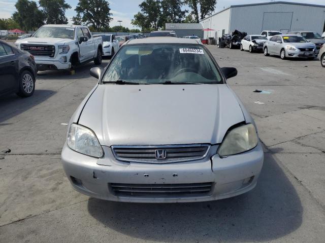 2HGEJ6617YH529038 - 2000 HONDA CIVIC BASE SILVER photo 5