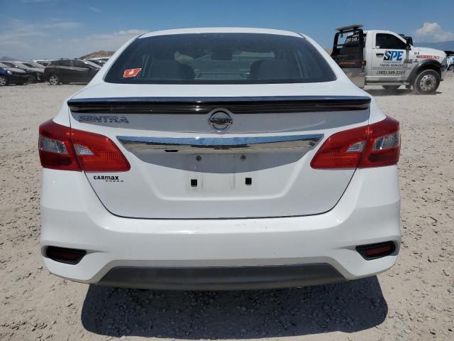 3N1AB7AP1JY249632 - 2018 NISSAN SENTRA S 白色 照片 6