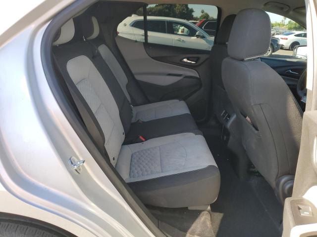 2GNAXGEV0J6164720 - 2018 CHEVROLET EQUINOX L SILVER photo 10