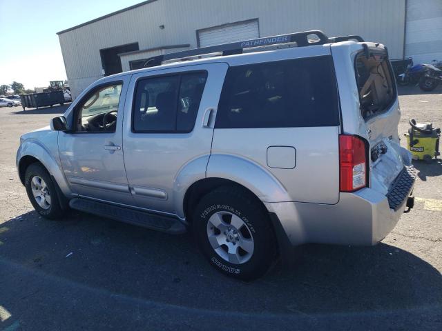 5N1AR18U67C635381 - 2007 NISSAN PATHFINDER LE 银色 照片 2