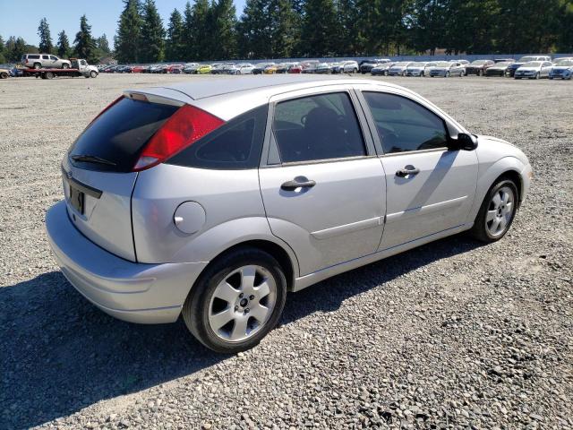 3FAFP37332R131150 - 2002 FORD FOCUS ZX5 GRAY photo 3