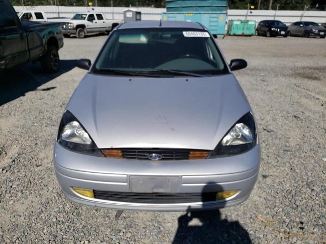 3FAFP37332R131150 - 2002 FORD FOCUS ZX5 GRAY photo 5