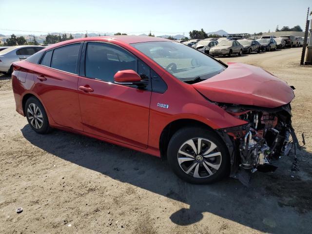 JTDKARFP4H3063059 - 2017 TOYOTA PRIUS PRIM 红色 照片 4