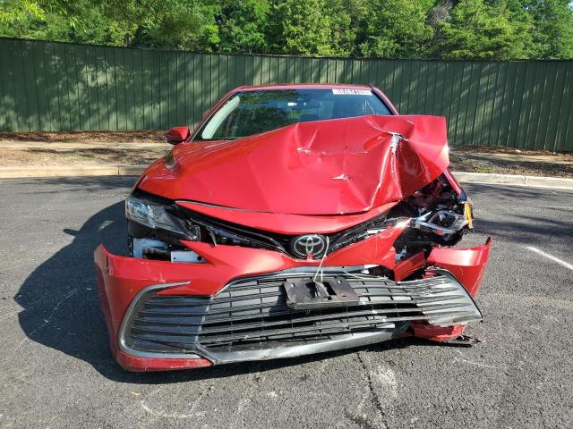 4T1C11AK9PU175166 - 2023 TOYOTA CAMRY LE 红色 照片 5