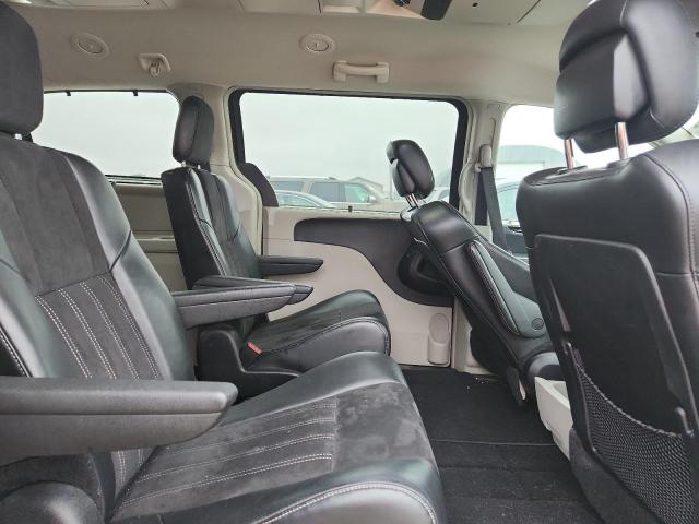 2C4RC1CG5ER460829 - 2014 CHRYSLER TOWN & COU TOURING L BLACK photo 11