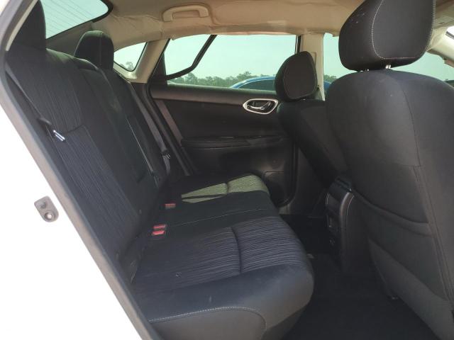 3N1AB7AP8KY275033 - 2019 NISSAN SENTRA S 白色 照片 10