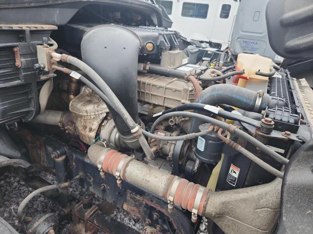 1FUBGEDV8GLHC5756 - 2016 FREIGHTLINER CASCADIA 1 Սպիտակ լուսանկար 7