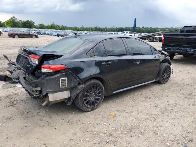 JTDEPMAEXNJ207645 - 2022 TOYOTA COROLLA LE შავი ფოტო 3