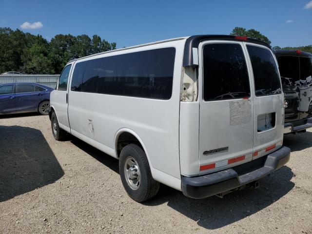 1GAZGNFG0H1288136 - 2017 CHEVROLET EXPRESS G3 LS WHITE photo 2