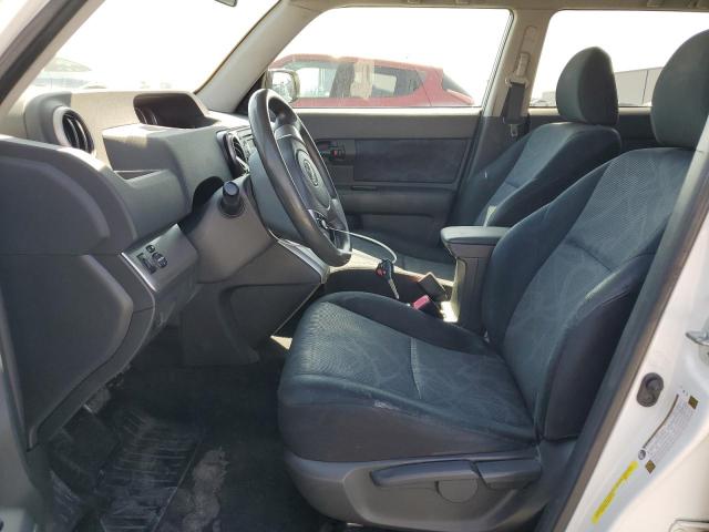 JTLZE4FEXB1120134 - 2011 TOYOTA SCION XB WHITE photo 7
