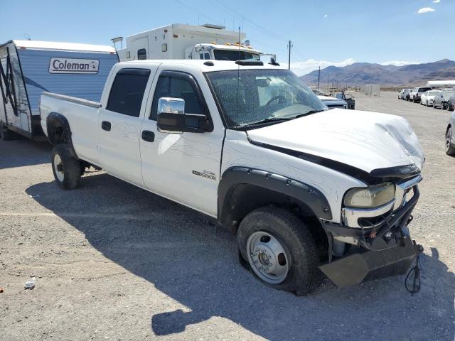 1GTJK33DX7F158111 - 2007 GMC NEW SIERRA K3500 WHITE photo 4