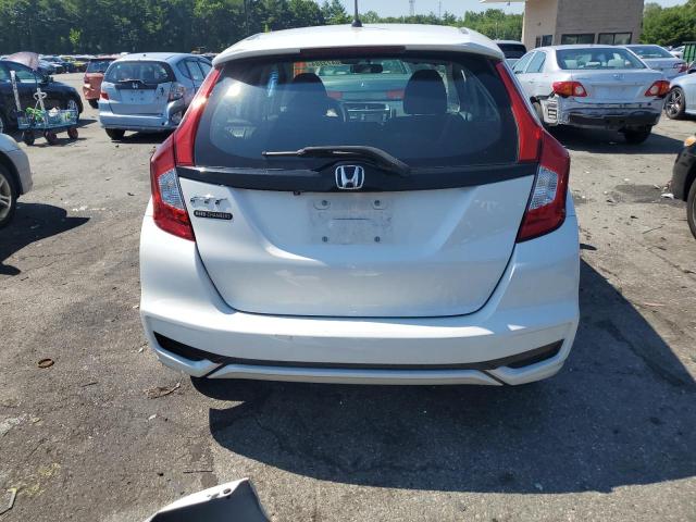 3HGGK5H49LM727640 - 2020 HONDA FIT LX WHITE photo 6