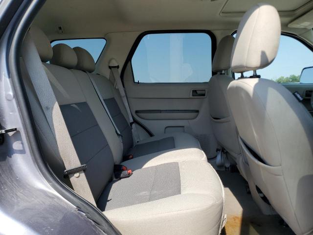 1FMCU03188KD00693 - 2008 FORD ESCAPE XLT 银色 照片 11
