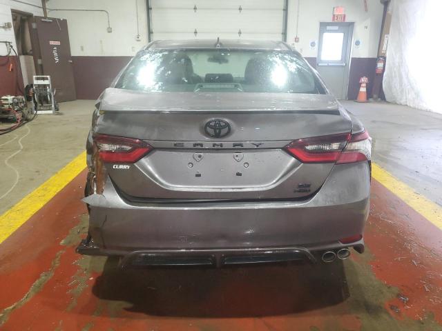 4T1G11BK2RU115796 - 2024 TOYOTA CAMRY SE NIGHT SHADE CHARCOAL photo 6