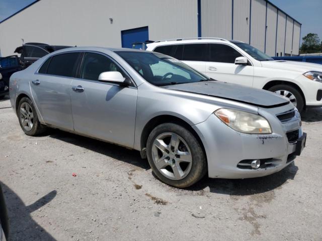 1G1ZC5EB5A4113676 - 2010 CHEVROLET MALIBU 1LT SILVER photo 4