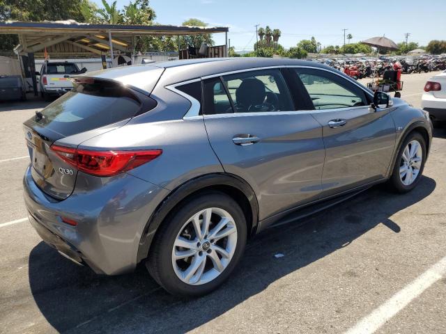 SJKCH5CP2JA044246 - 2018 INFINITI QX30 BASE GRAY photo 3