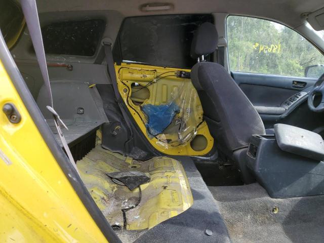 2T1KR32E24C284848 - 2004 TOYOTA COROLLA MA XR YELLOW photo 10