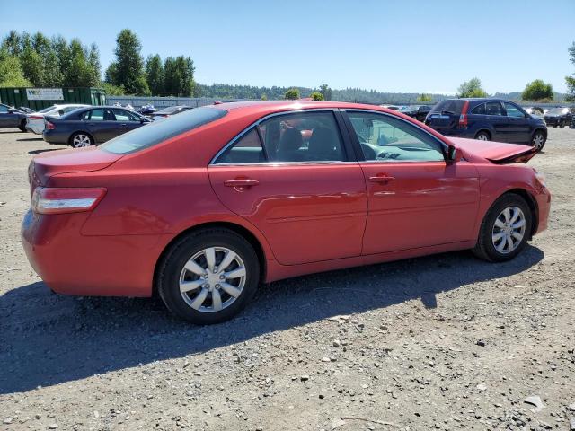 4T1BF3EK0AU058053 - 2010 TOYOTA CAMRY BASE RED photo 3