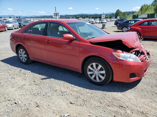 4T1BF3EK0AU058053 - 2010 TOYOTA CAMRY BASE RED photo 4