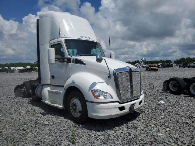 2014 KENWORTH T680 T680, null