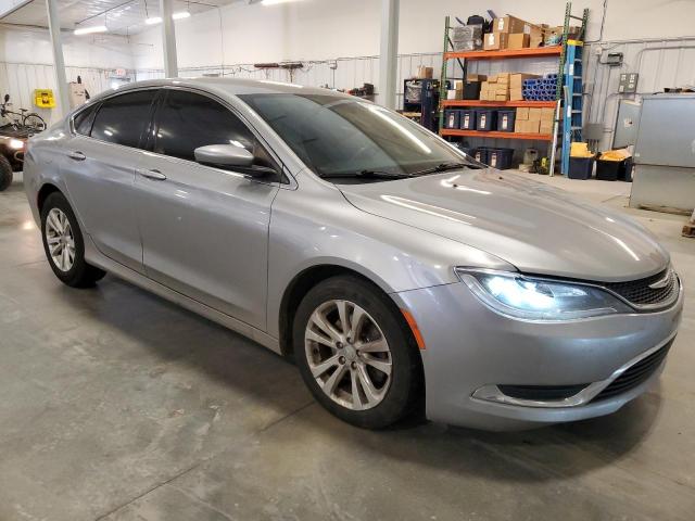 1C3CCCAB5GN153285 - 2016 CHRYSLER 200 LIMITED SILVER photo 4