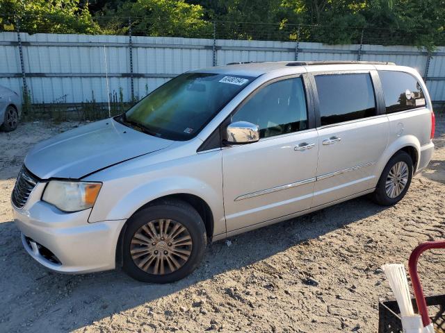 2A4RR8DG0BR716323 - 2011 CHRYSLER TOWN & COU TOURING L SILVER photo 1