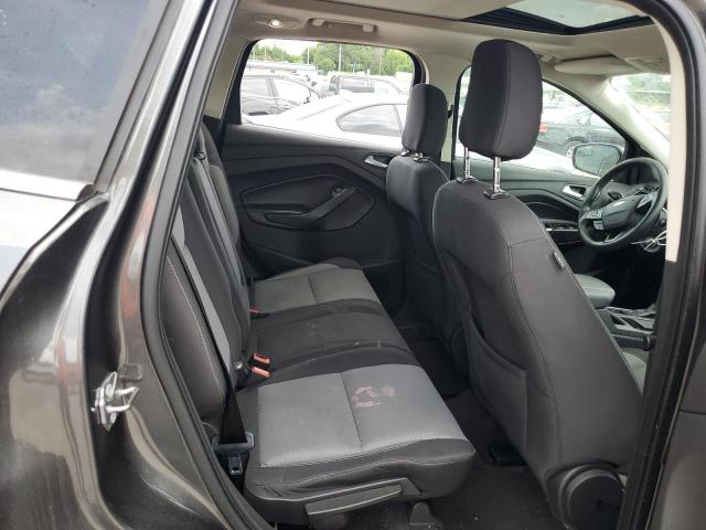 1FMCU0GD3JUB15675 - 2018 FORD ESCAPE SE فضي صورة 10