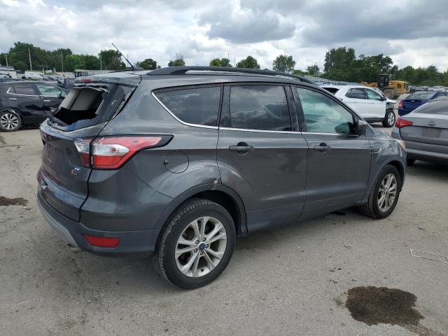 1FMCU0GD3JUB15675 - 2018 FORD ESCAPE SE فضي صورة 3