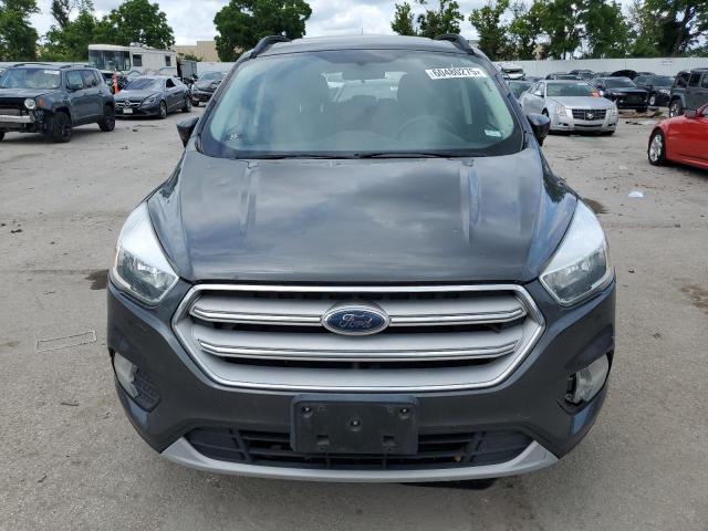 1FMCU0GD3JUB15675 - 2018 FORD ESCAPE SE فضي صورة 5
