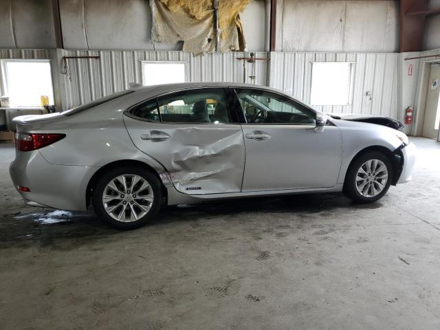 JTHBW1GG8F2081616 - 2015 LEXUS ES 300H SILVER photo 3