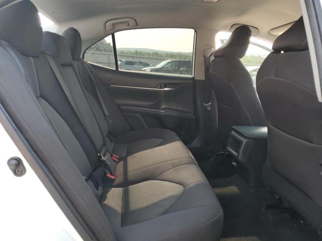 4T1C11AK3RU917290 - 2024 TOYOTA CAMRY LE 白色 照片 10