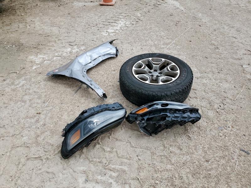 1C4PJMBX5LD532337 - 2020 JEEP CHEROKEE TRAILHAWK 银色 照片 13