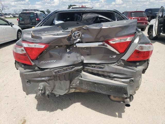 4T4BF1FK3FR490300 - 2015 TOYOTA CAMRY LE GRAY photo 6