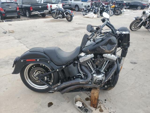 2010 HARLEY-DAVIDSON FLSTFB, null