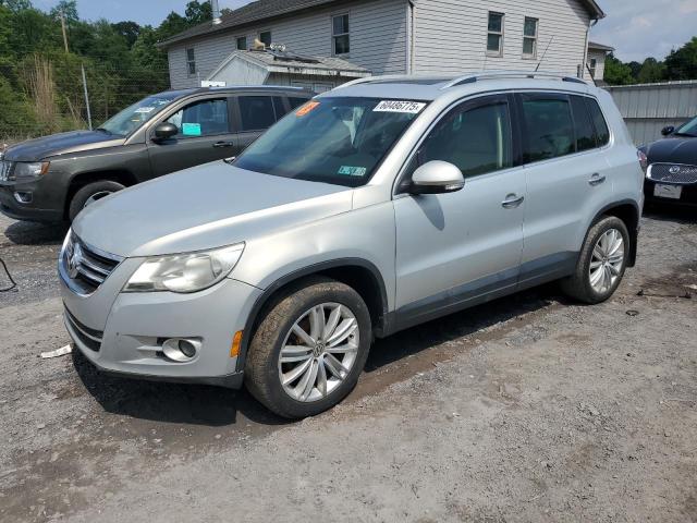 2011 VOLKSWAGEN TIGUAN S, null