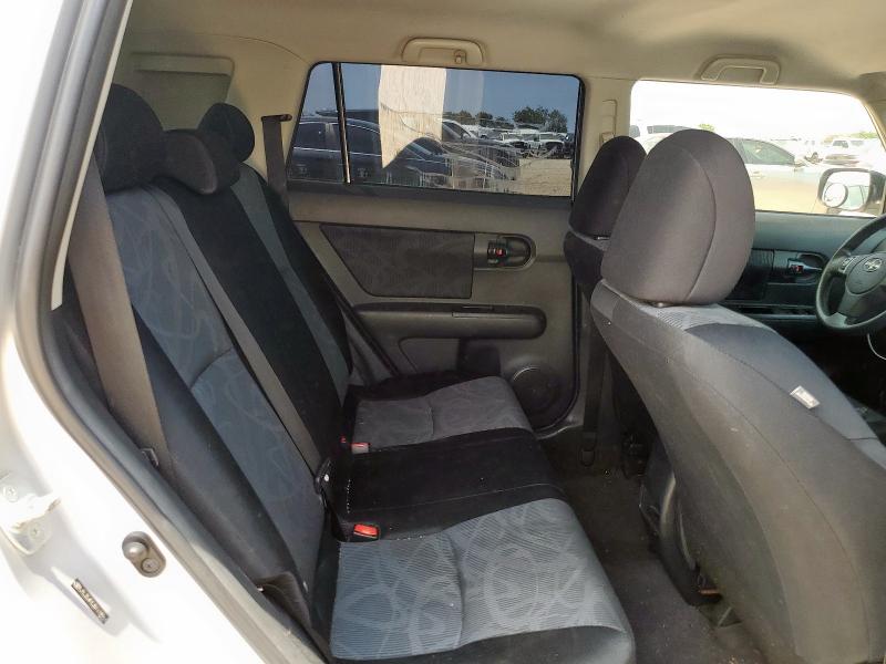 JTLZE4FE2B1119964 - 2011 TOYOTA SCION XB 银色 照片 11