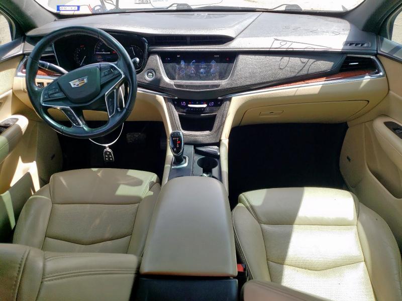 1GYKNDRS9JZ193696 - 2018 CADILLAC XT5 LUXURY თაფლისფერი ფოტო 8