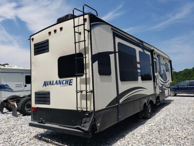 4YDF35523EE760598 - 2013 KEYSTONE AVALANCHE თეთრი ფოტო 4