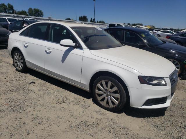 WAUFFAFL9BN004437 - 2011 AUDI A4 PREMIUM PLUS WHITE photo 4