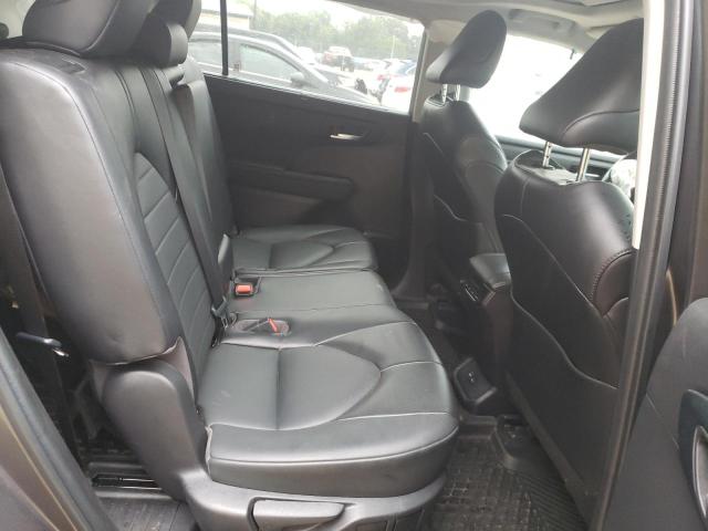 5TDGZRBH7NS180030 - 2022 TOYOTA HIGHLANDER XLE Gris foto 11