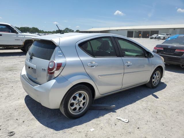 JTDKDTB38C1010876 - 2012 TOYOTA PRIUS C SILVER photo 3