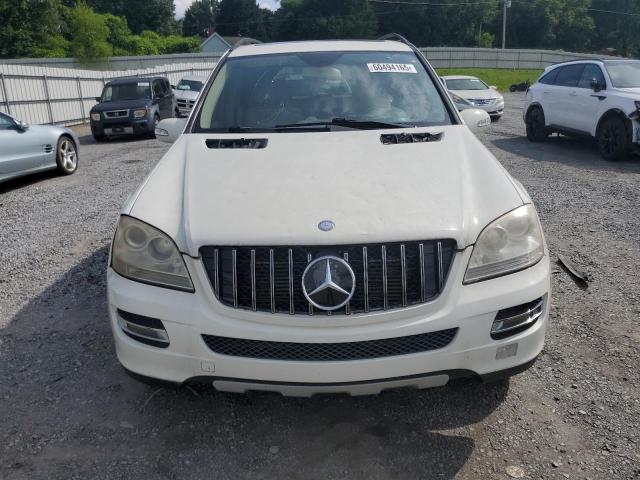 4JGBB22E68A389672 - 2008 MERCEDES-BENZ ML 320 CDI WHITE photo 5