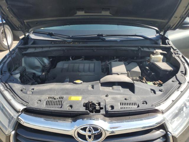 5TDJKRFH1FS170907 - 2015 TOYOTA HIGHLANDER XLE GREEN photo 12