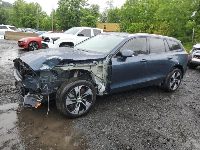 2025 VOLVO V60 CROSS PLUS, null