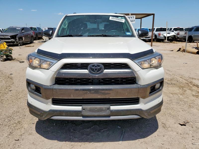 JTEZU5JR1K5207147 - 2019 TOYOTA 4RUNNER SR5 白色 照片 5