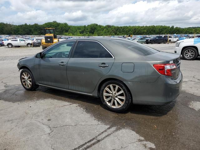 4T4BF1FKXCR226017 - 2012 TOYOTA CAMRY BASE GRAY photo 2