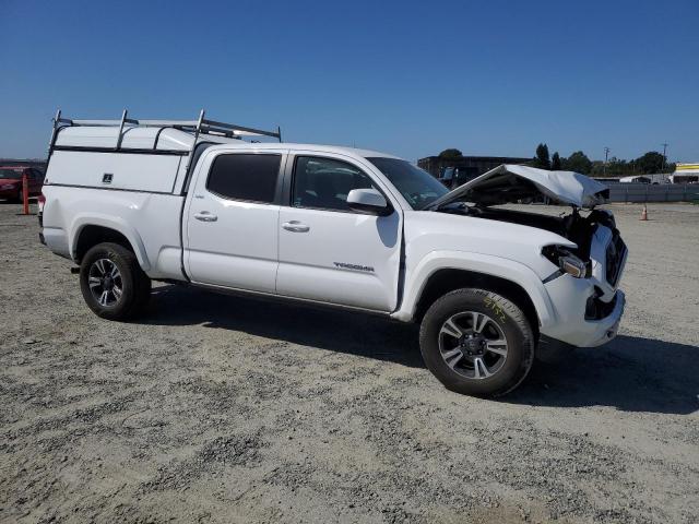 3TMBZ5DN7JM012484 - 2018 TOYOTA TACOMA DOUBLE CAB 白色 照片 4