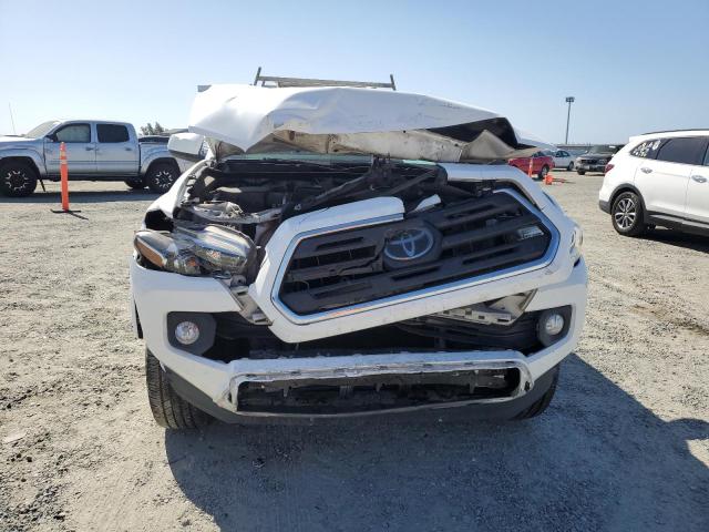 3TMBZ5DN7JM012484 - 2018 TOYOTA TACOMA DOUBLE CAB 白色 照片 5