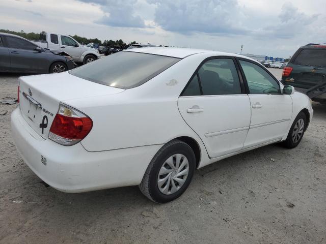 4T1BE32K75U540967 - 2005 TOYOTA CAMRY LE WHITE photo 3